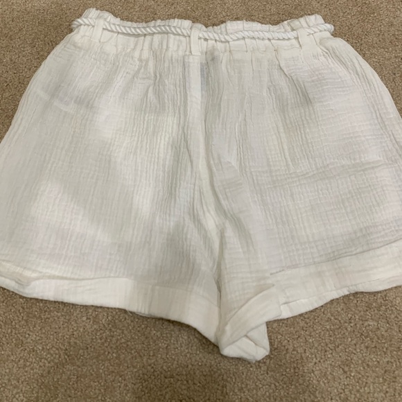 Forever 21 linen-like gauze beach shorts - Picture 3 of 3
